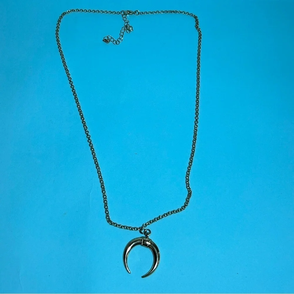 Pretty necklace